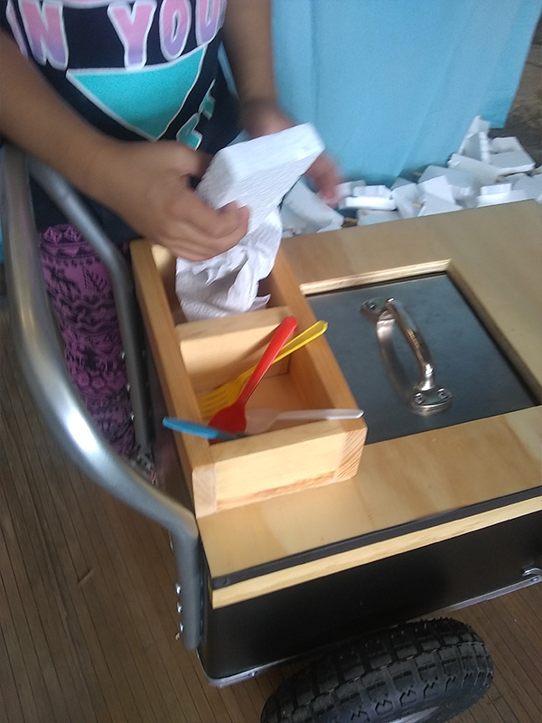 ice cream car and flavor palettefiber glass